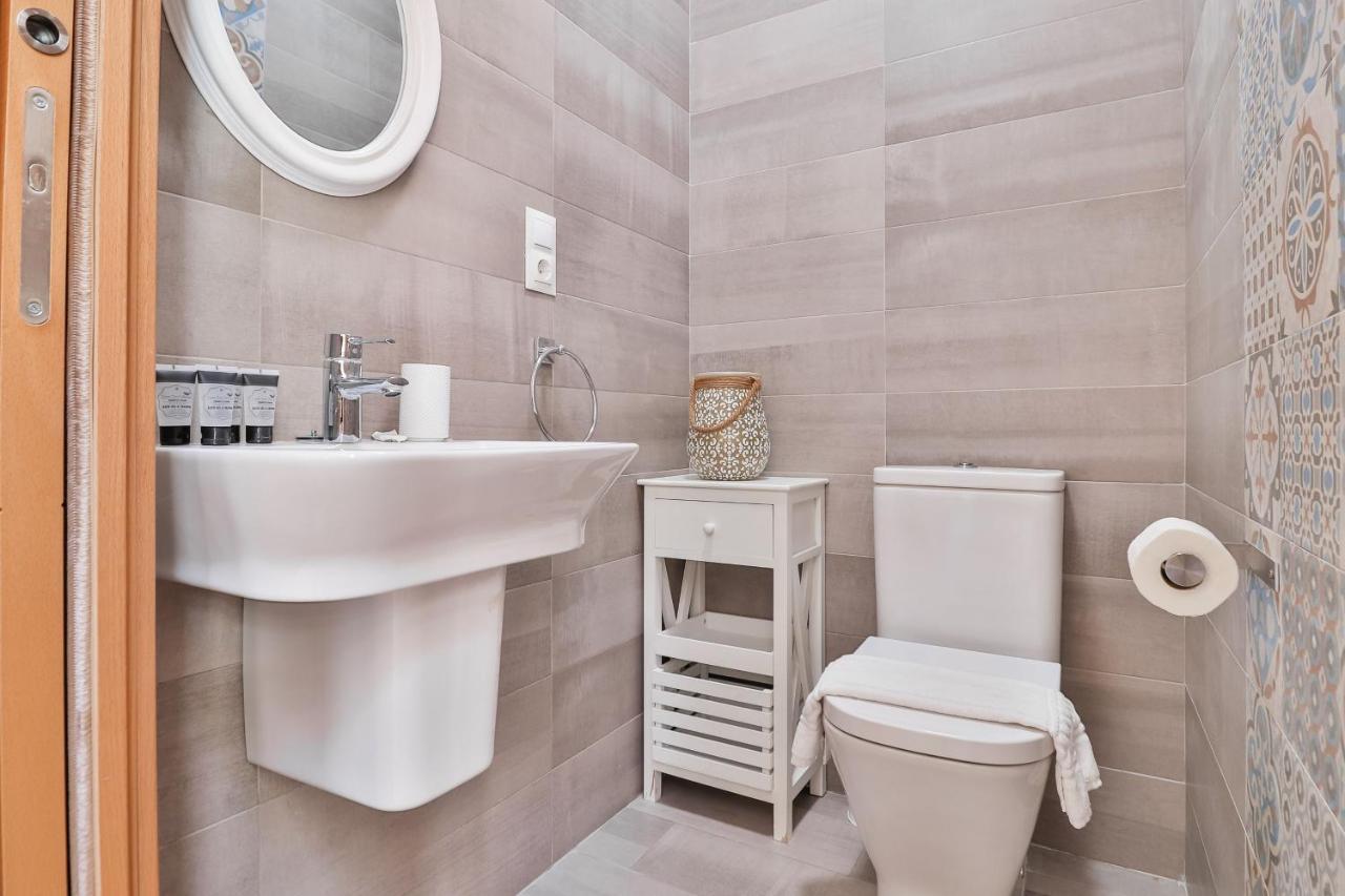 Flat 2 Bedrooms In The City Center Málaga Eksteriør bilde