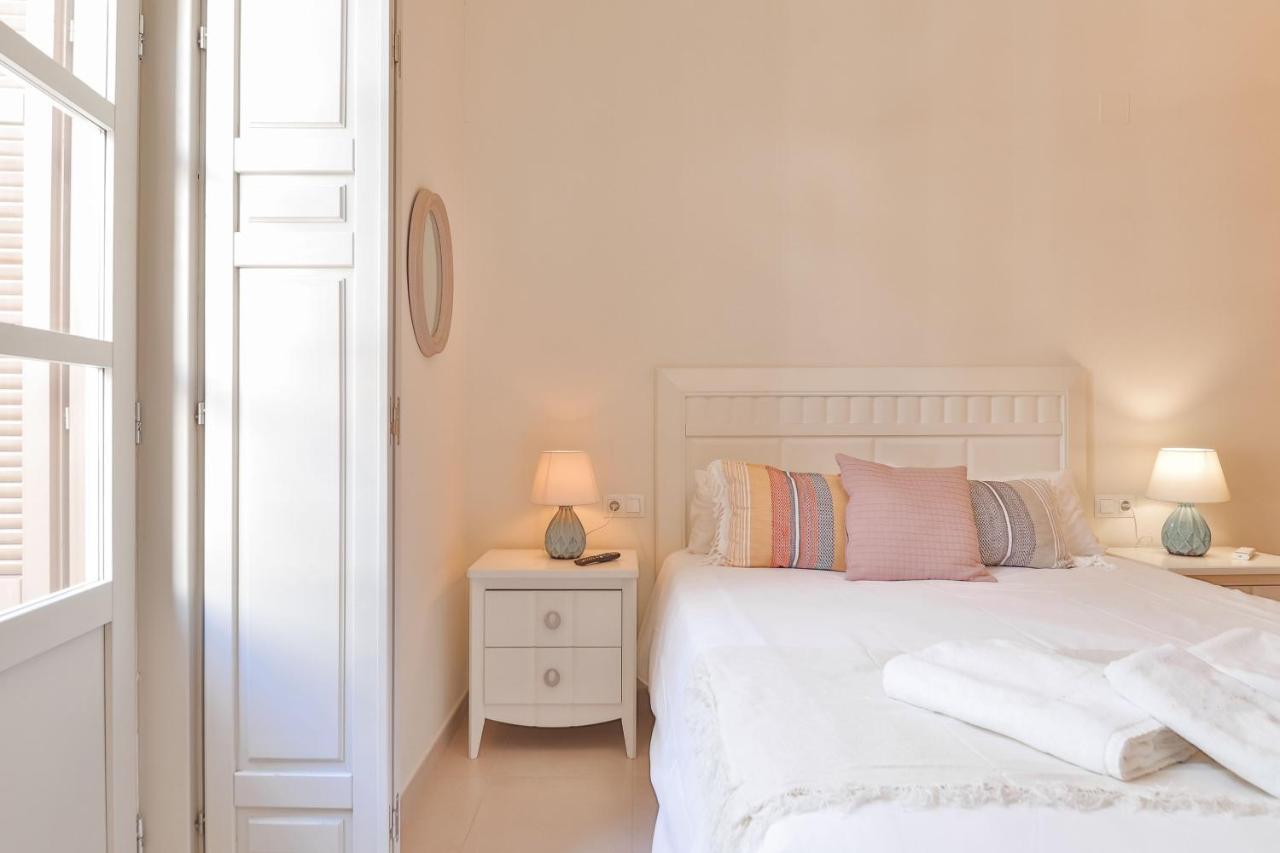 Flat 2 Bedrooms In The City Center Málaga Eksteriør bilde