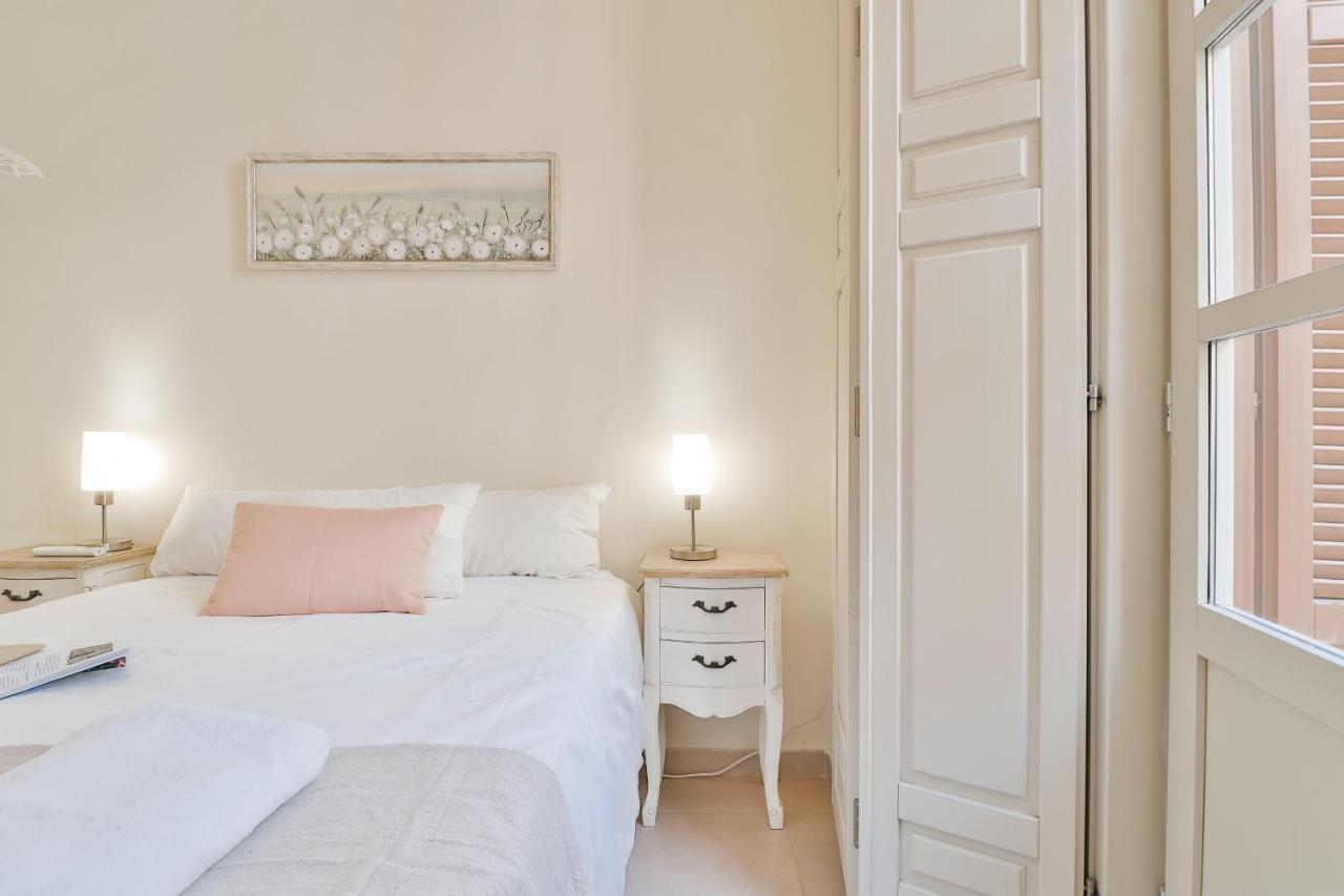 Flat 2 Bedrooms In The City Center Málaga Eksteriør bilde